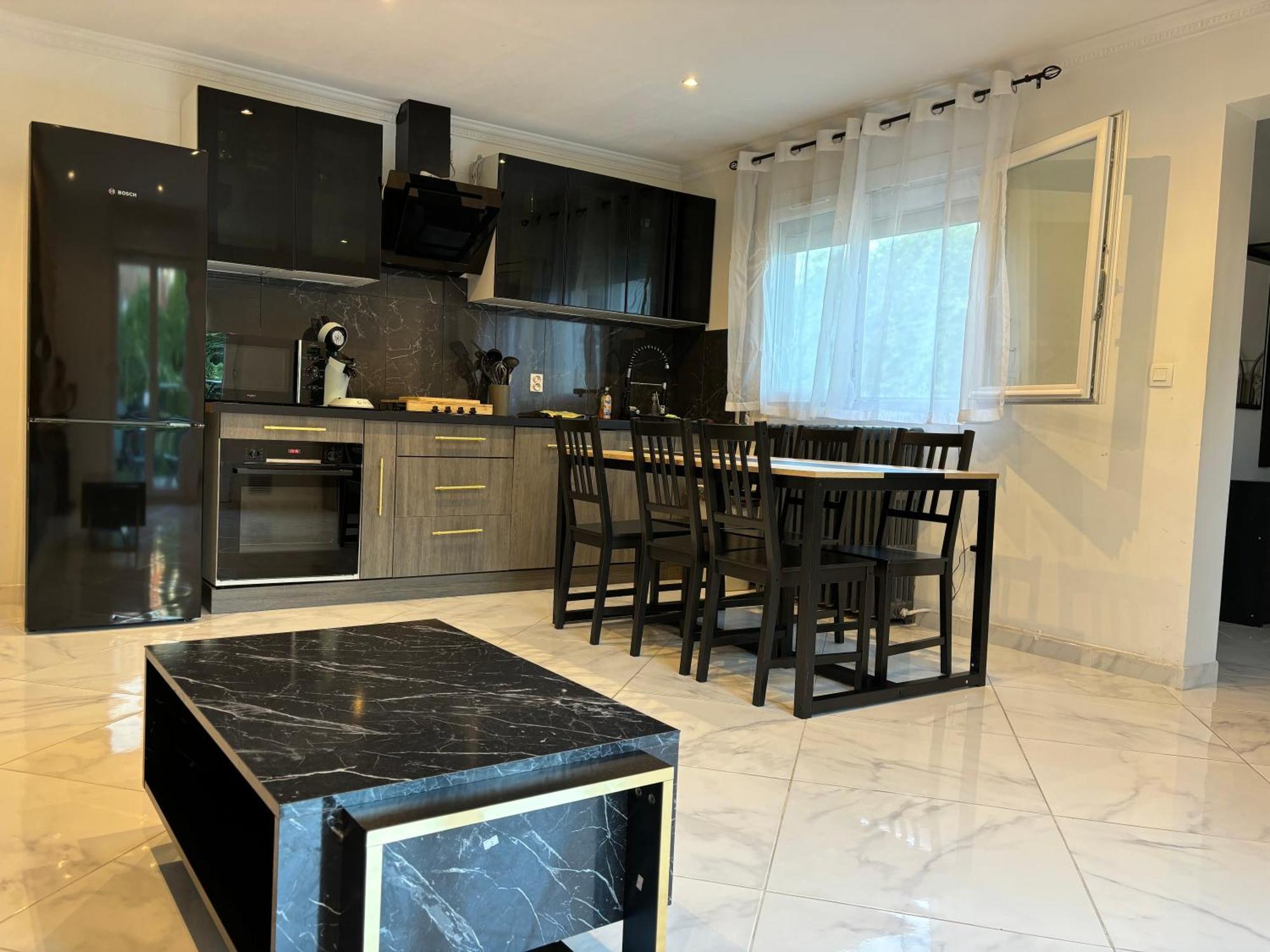 Holiday home Proche Gare Paris-cdg Stade-de-france Asterix Expo Garges-les-Gonesse