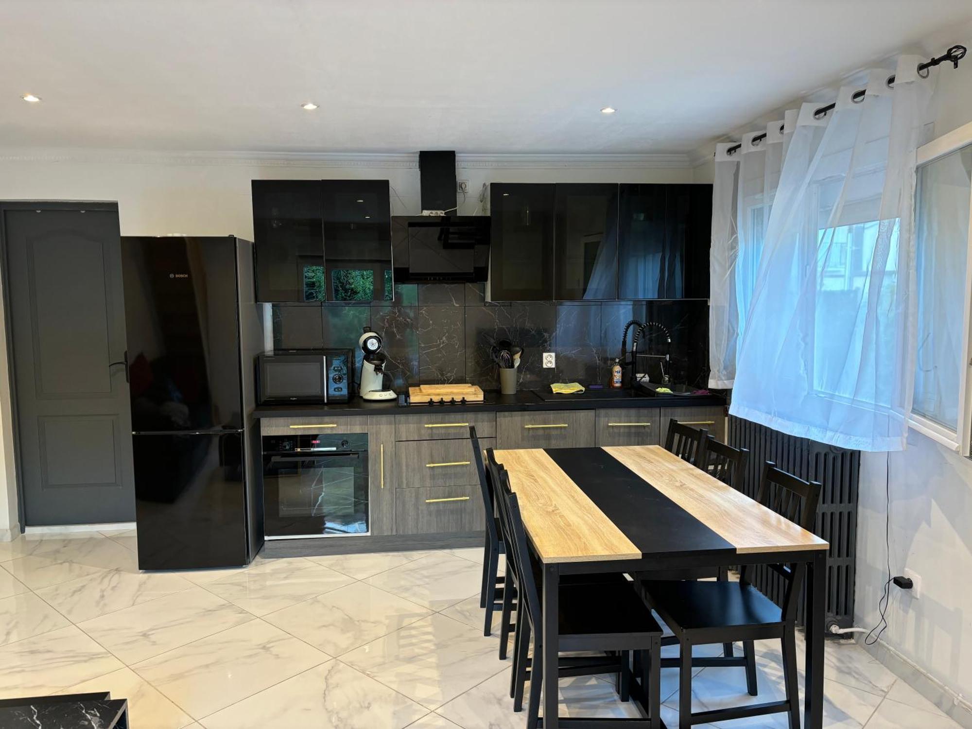 Proche Gare Paris-cdg Stade-de-france Asterix Expo Holiday home